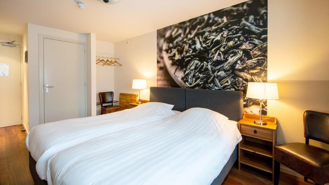 Herberg De Compagnie Enkhuizen Bagian luar foto
